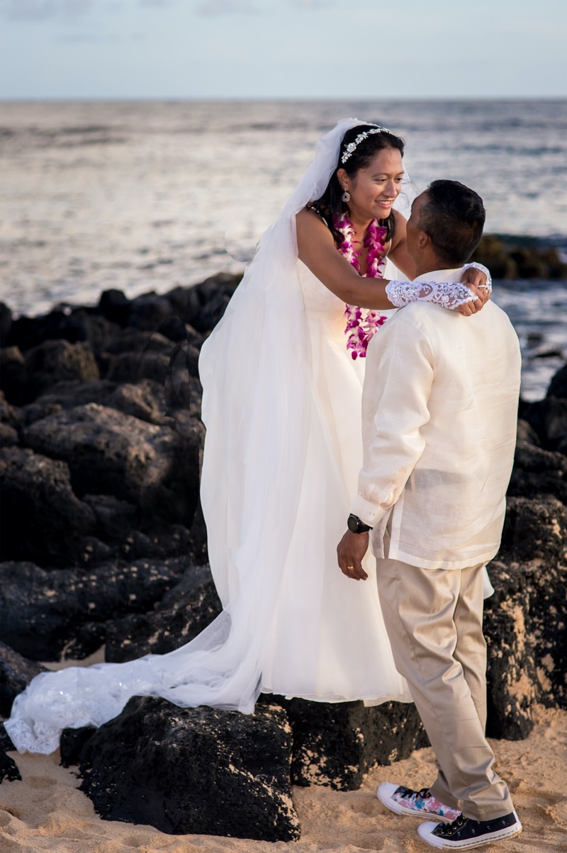 Notice the colorful sneakers; all the wedding party wore these. Comfy!